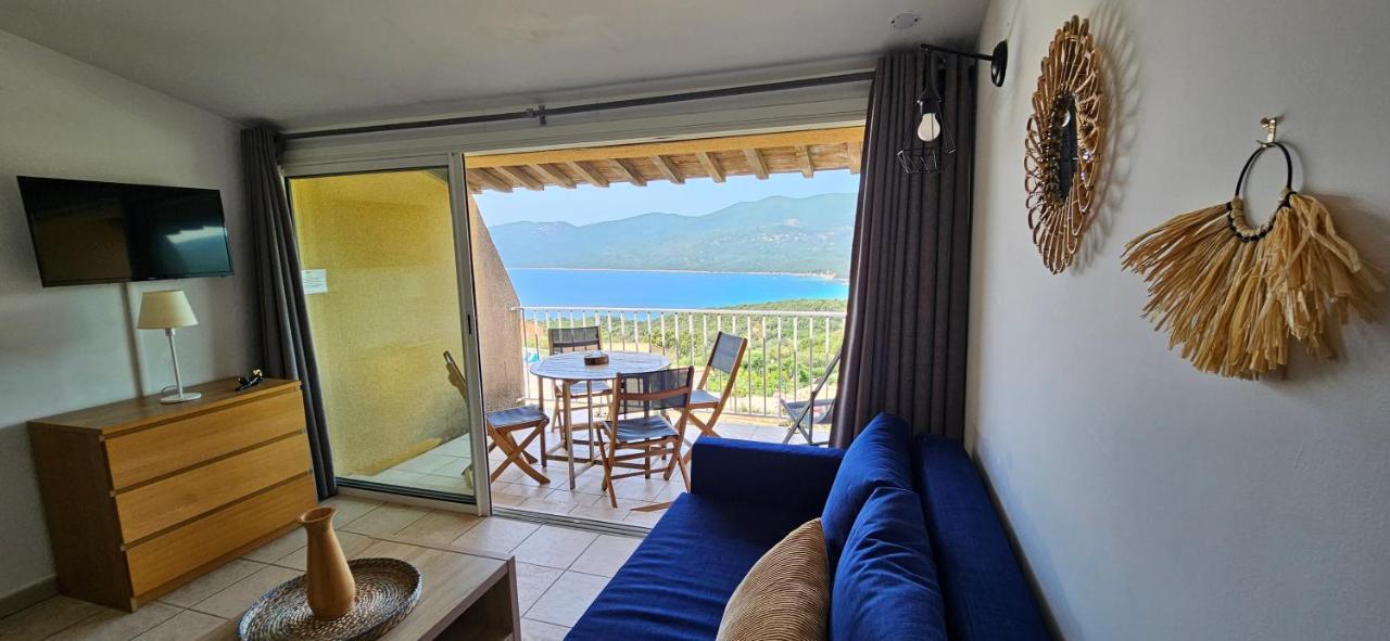 Chalereux T2 Vue Mer Et Piscine Alba Rossa Serra di Ferro Bagian luar foto